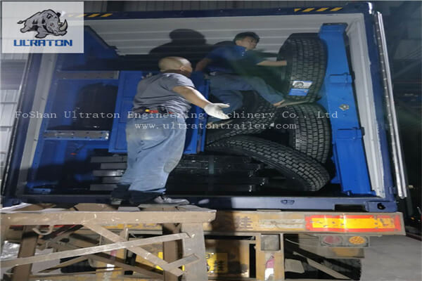 发往坦桑尼亚的平板半挂车-8